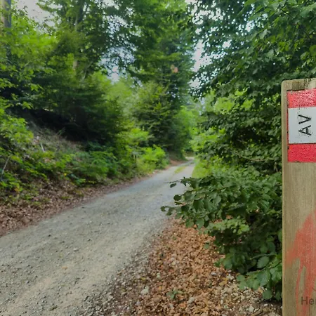Bike Refuge - Wifi - Free Ticket Museum - Smart Tv Altare