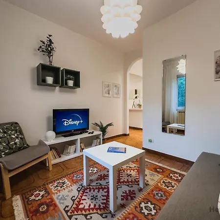 Bike Refuge - Wifi - Free Ticket Museum - Smart Tv Apartman *